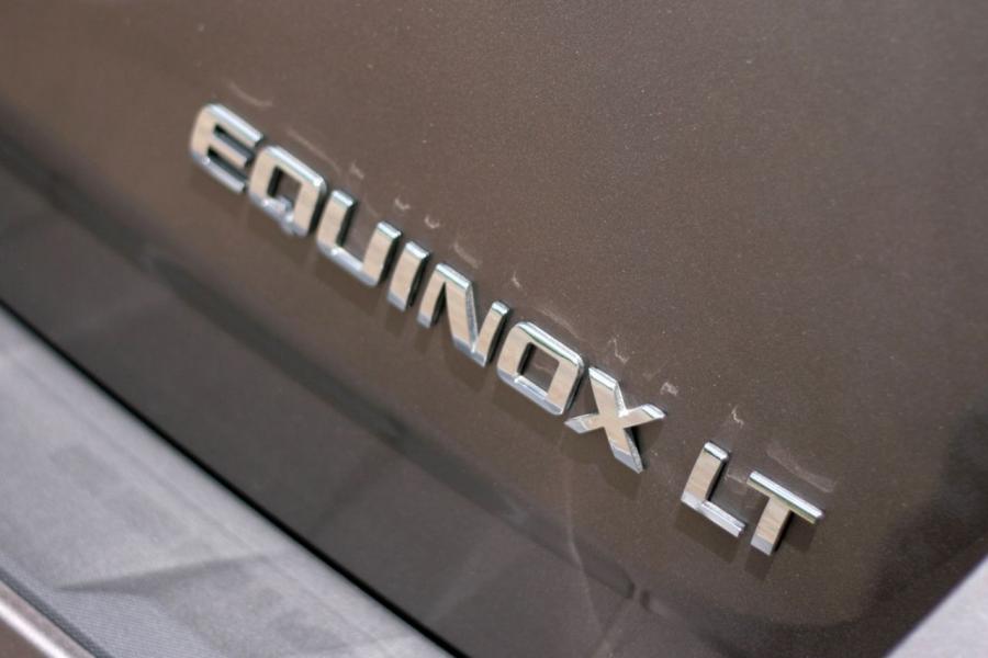  Chevrolet Equinox 2010 года  (фото 38 из 56)